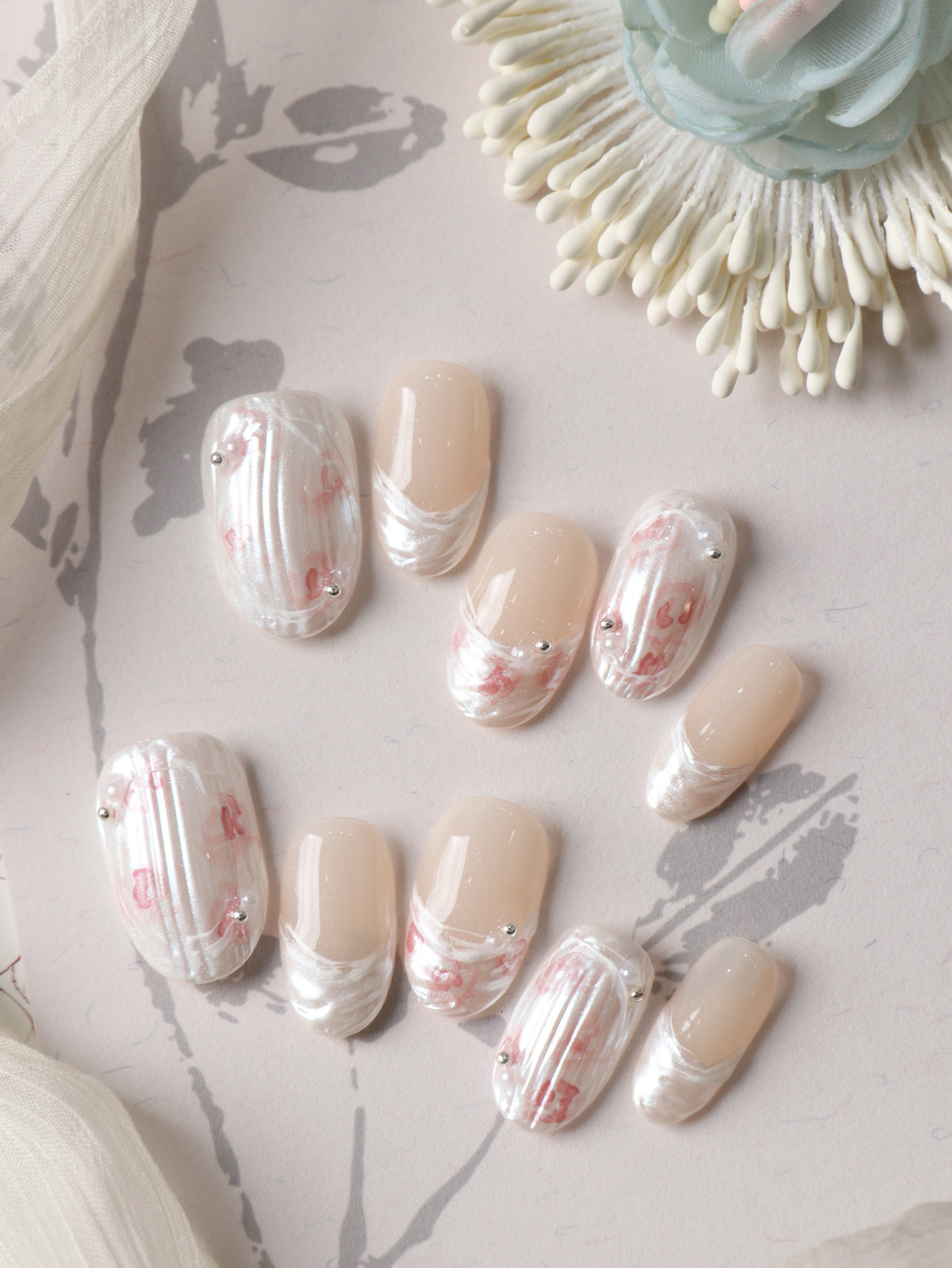 10 Pezzi Unghie Finte Corte Bi - Nail Adhesive Tab recensione e prezzo