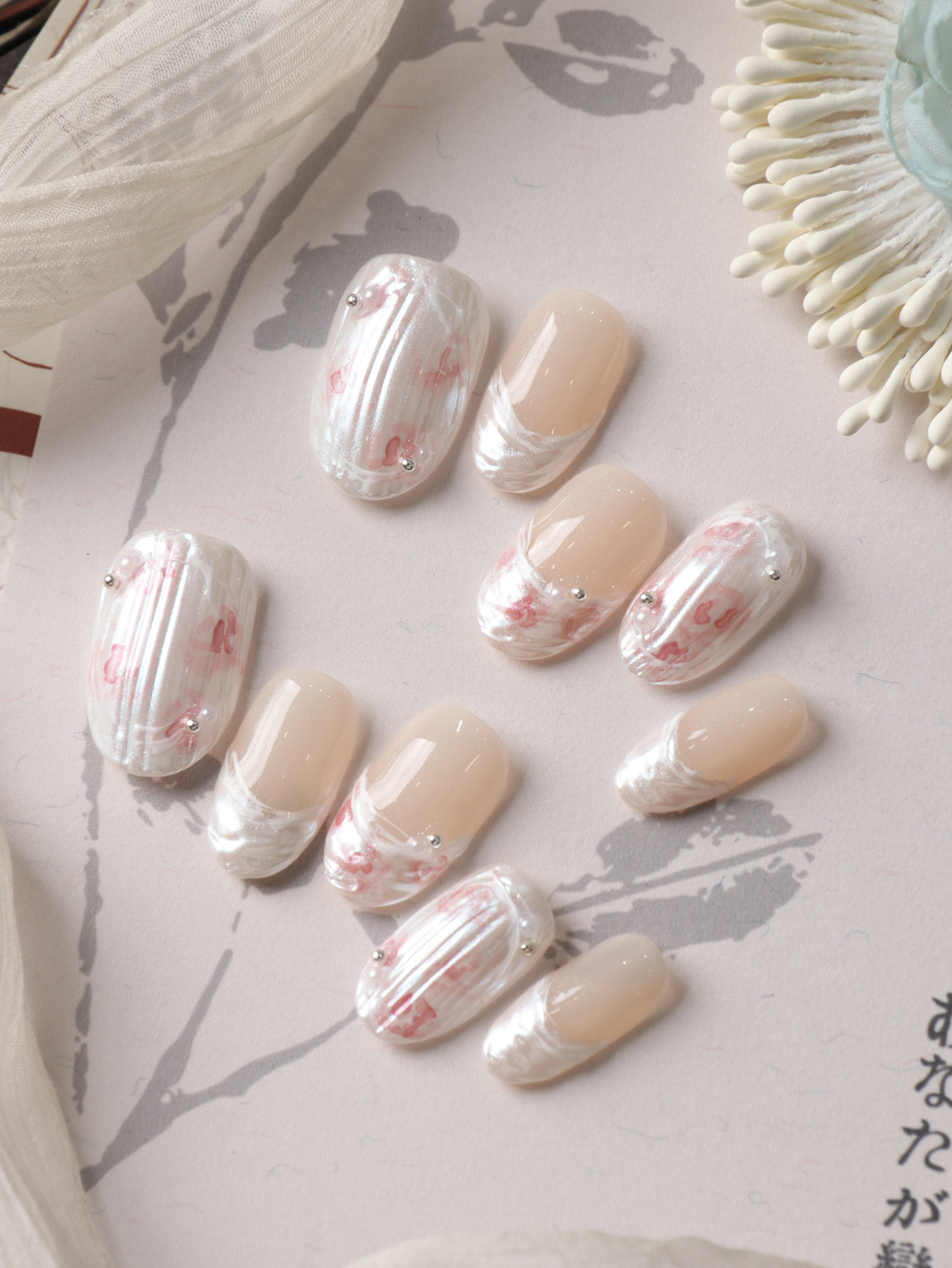 10 Pezzi Unghie Finte Corte Bi - Nail Adhesive Tab recensione e prezzo