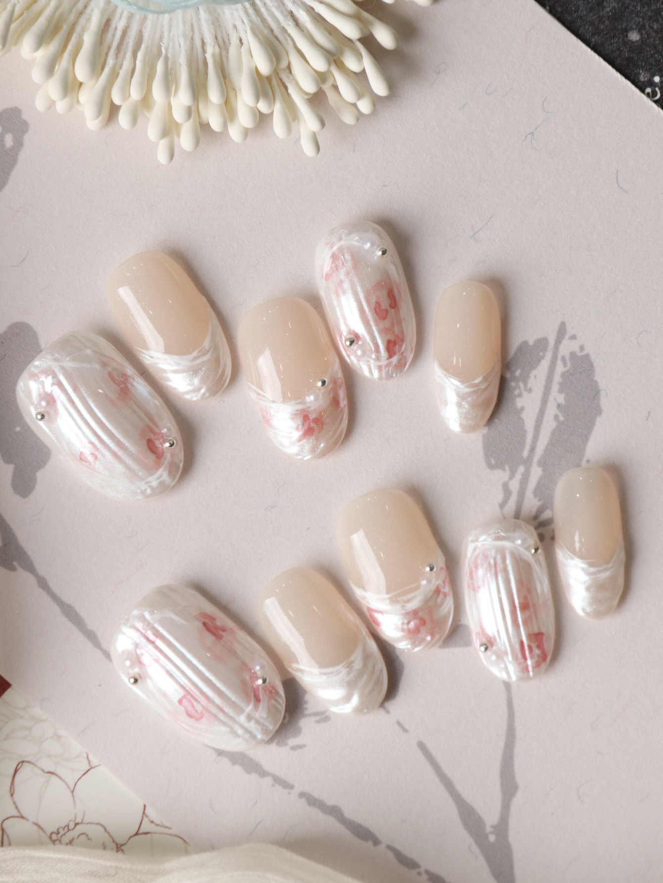 10 Pezzi Unghie Finte Corte Bi - Nail Adhesive Tab recensione e prezzo